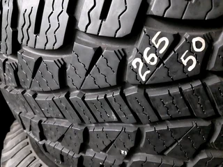 1x 265 50 20 tyre almost new available for sale