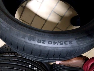 1x 235 40 18 Continental tyre with lots of treads available for sale