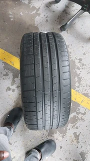 1x 245 30 20 pirelli tyre with very good treads available for sale