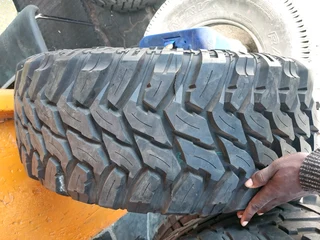 1x 35x12.50 R20 New cooper tyre available for sale