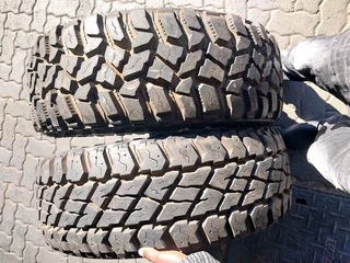 2x 275 65 18 cooper discoverer STT and st pro maxx tyres available for sale