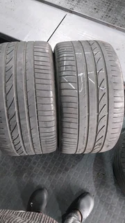2x 315 35 20 Bridgestone run flat tyres with good treads available for sale