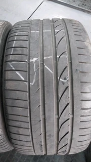 2x 315 35 20 Bridgestone run flat tyres with good treads available for sale