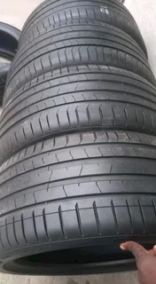 A clean set of 315 35 21 and 275 40 21 Pirelli p zero run flat tyres with 90% tread available