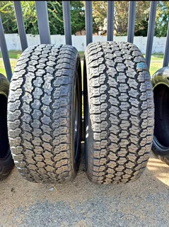 2x 255 60 20 Goodyear wrangler tyres available for sale