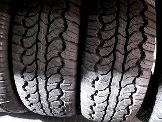 Two brand new 31x10.50 R15 tyres availaible for sale