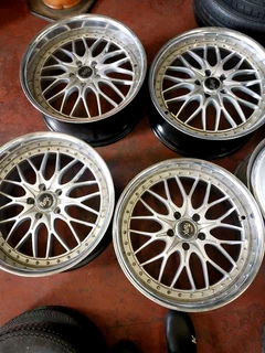 A clean set of 20inch bmw rims available for sale