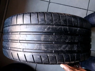 1x 235 35 19 Bridgestone tyre with good treads available for sale