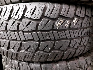 1x 265 50 20 tyre with 98% treads available for sale