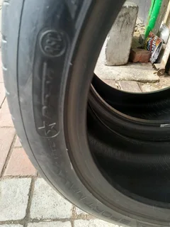 2x 225 45 19 Dunlop run flat tyres with good treads available for sale