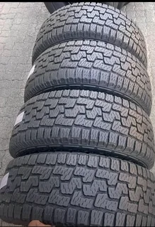 A clean set of 255 55 19 pirelli scorpion 廬 verde tyres with good treads available for sale