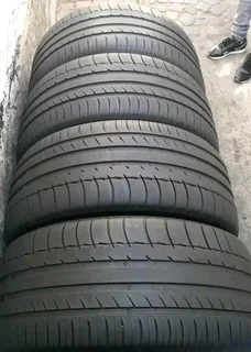 A clean set of 275 45 20 Michelin latitude sport tyres available for sale