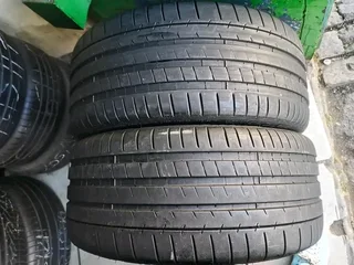 Two 255 40 20 Michelin tyres with 90% treads available for sale