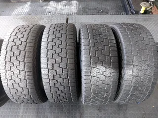 A clean set of 275 55 20 pirelli scorpion 廬 verde tyres with good treads available for sale