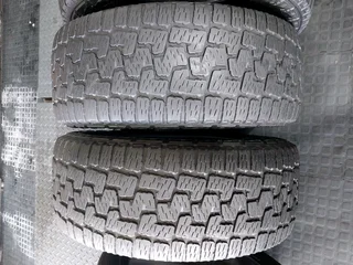 A clean set of 275 55 20 pirelli scorpion 廬 verde tyres with good treads available for sale