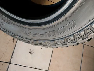 1x 265 70 17 cooper st maxx with 95% treads available for sale
