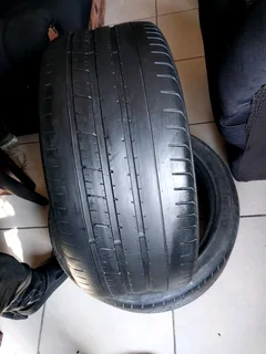 1x 275 35 19 pirelli run flat tyre available for sale