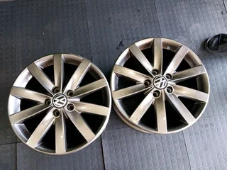 A good set of 17inch polo rims available for sale