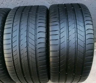 A clean set of 295 35 21 Michelin latitude sport3 tyres with 90% treads available for sale
