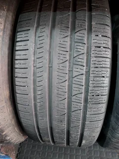 2x 295 45 20 pirelli run flat tyres with good treads available for sale