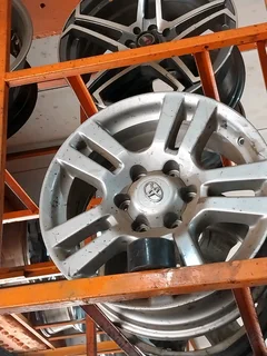 A good set of 18inch Toyota Land Cruiser mags available for sale