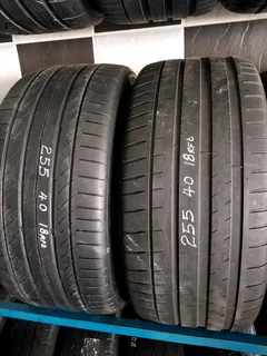 2x 255 40 18 Continental run flat tyres with 95% treads available for sale