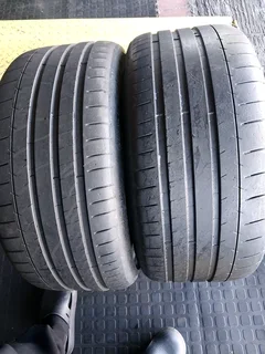 2x 265 30 20 Michelin pilot super sport tyres with 90% treads available for sale