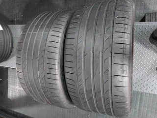 2x 315 35 20 Continental run flat tyres with good treads available for sale