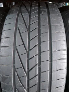 1x 245 45 19 Goodyear run flat tyre with good treads available for sale