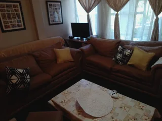 2 coaches and 2 mini chairs