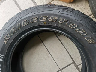 2x 225/65/17 Bridgestone Dueler All Terrain