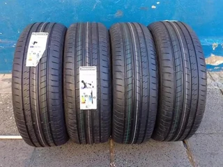 New 4x 225/60/18 Bridgestone Alenza normal Tyres