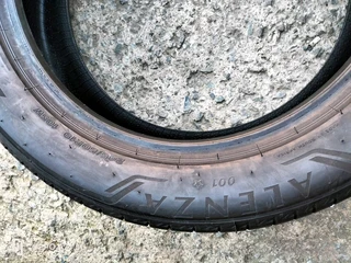 Mercedes Viano Tyres 245/50/19 Bridgestone Alenza normal Tyres