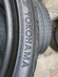 Set 4x 255/35/19 and 285/30/19 Yokohama Advance sport Normal Tyres, 90%thread no repairs