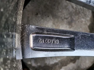 New 20&#34; OEM for BMW X3, X4, 7 series with Tyres, 5/112 pcd