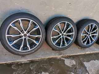 New 20&#34; OEM for BMW X3, X4, 7 series with Tyres, 5/112 pcd