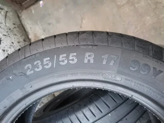 2x 235/55/17 Appolo like new