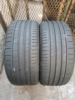 2x 255/35/20 Pirelli pzero normal Tyres