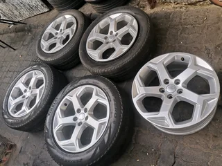 5x 20" Land Rover /Range Rover Mags