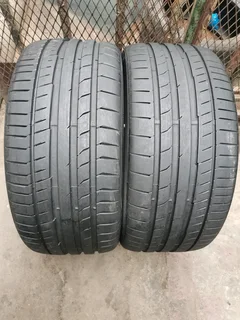 2x 255/35/19 Continental sport contact 5 normal Tyres