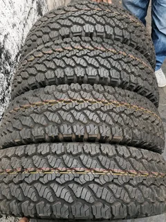 New 4x 235/85/16 General Grabber AT3 white lattering