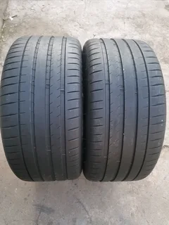 2x 315/40/21 Michelin pilot sport 4S like new