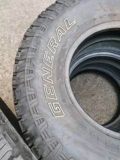 New 2x 235/85/16 General Grabber AT3 white lattering