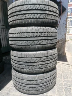 4x 295/40/22 pirelli scorpion Zero Asymmetrico