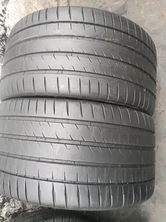 2x 295/25/22 Michelin pilot sport 4S
