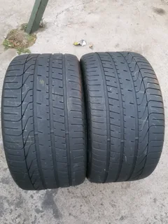 2x 295/30/20 Pirelli pzero