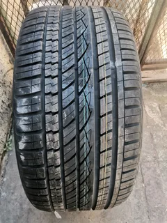 New 1x 305/30/23 Continental Cross contact UHP