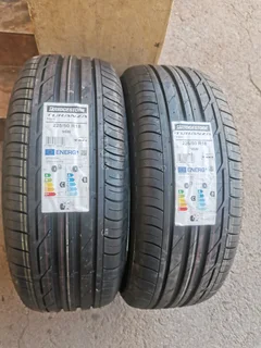 New 2x 225/50/18 Bridgestone Potenza Runflat