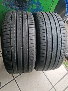 2x 255/50/19 Michelin pilot sport 4SUV