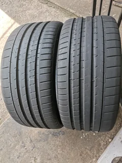 2x 245/35/19 Michelin pilot sport like new